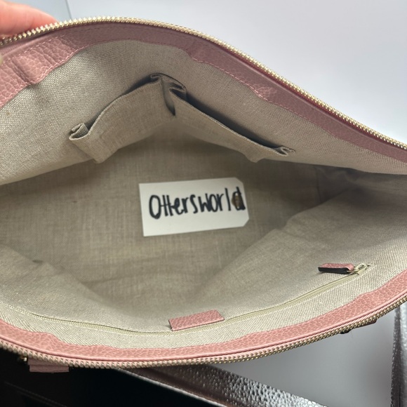 Authentic Gucci Dollar Crossbody - Picture 6 of 11